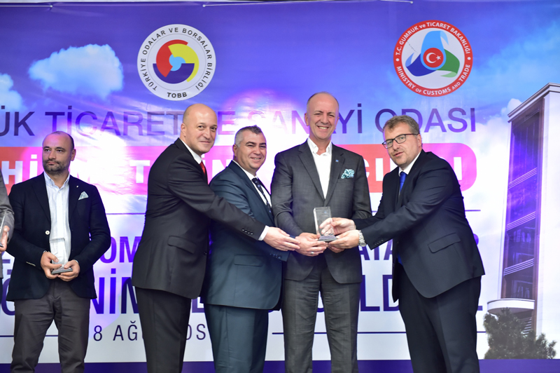 Türkiye ve Bozüyük ekonomisine değer katan DemirDöküm’e 2 ödül birden