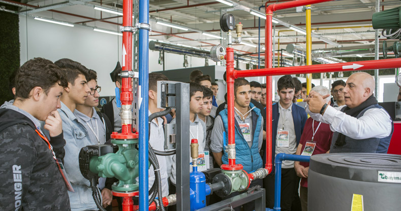 Teknik Lise Öğrencileri Baymak Akademi’de Uygulamalı Eğitimini Tamamladı