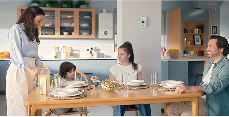 İster yaz, ister kış olsun tüm ‘Tasarruf Severler’ Bosch Termoteknoloji’nin yeni reklam kampanyasında