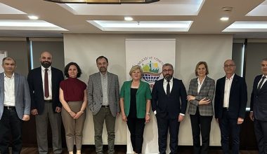 EYODER’de Onur Ünlü yeniden başkan seçildi EYODER’de Onur Ünlü yeniden başkan seçildi