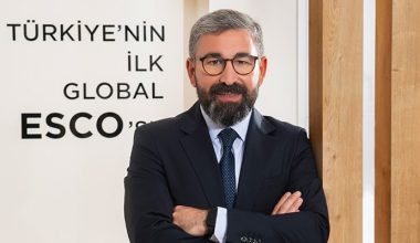 Türk sanayisi temiz enerjiye yatırım yapıyor ancak tüketimini düşüremiyor