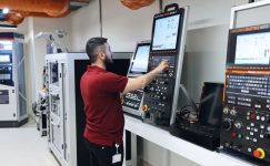 Mitsubishi Electric CNC Yenileme Merkezi, Hizmet Kalitesinde Çıtayı Yükseltiyor